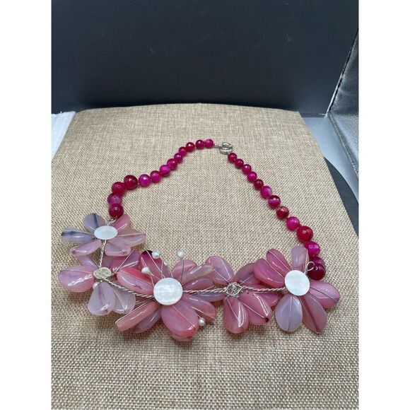 Vintage J. Crew Pinks Flower Necklace Pearls Beaded - Picture 6 of 8